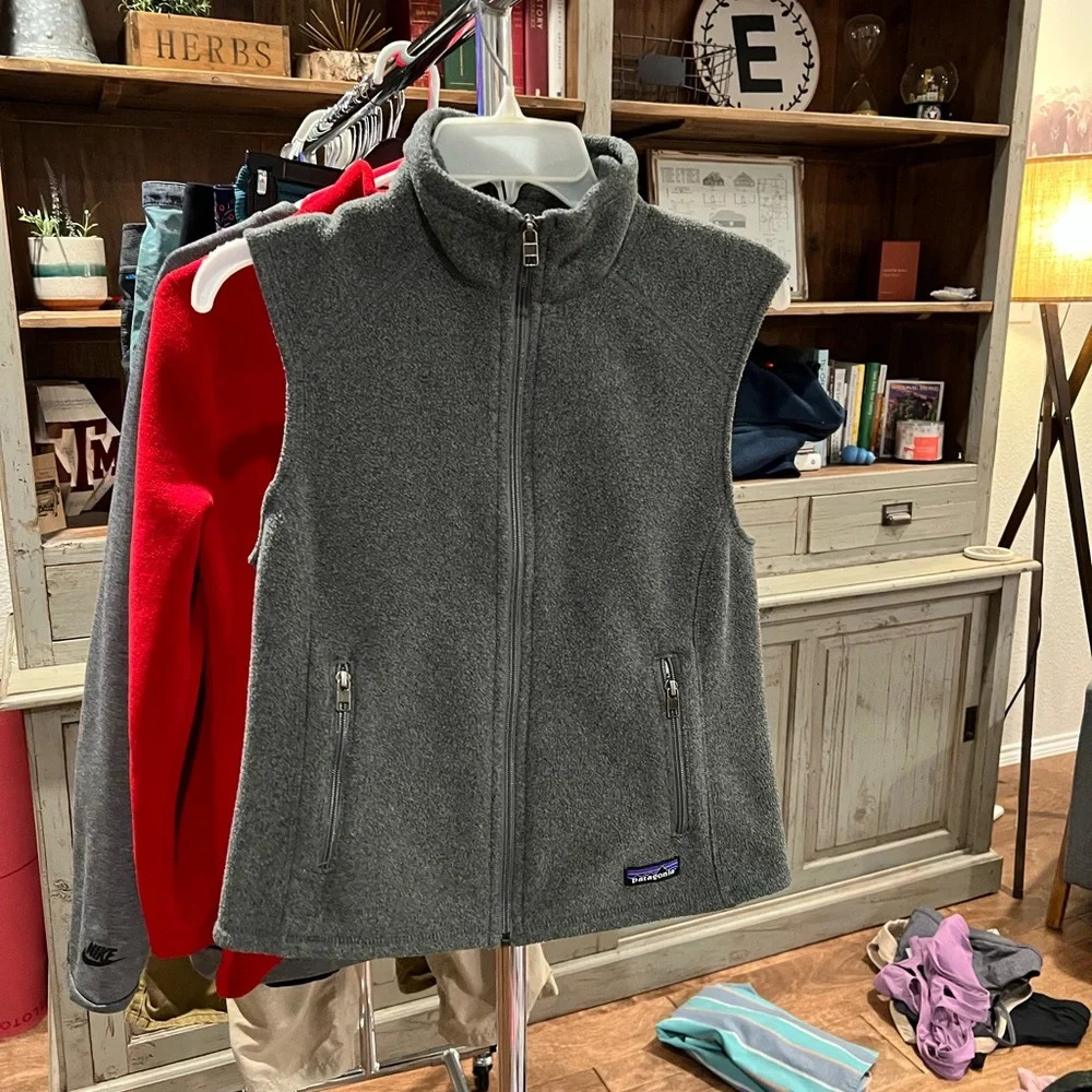 Patagonia synchilla fleece vest size small